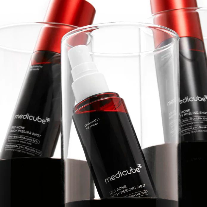 Medicube Red Acne Body Peeling Shot